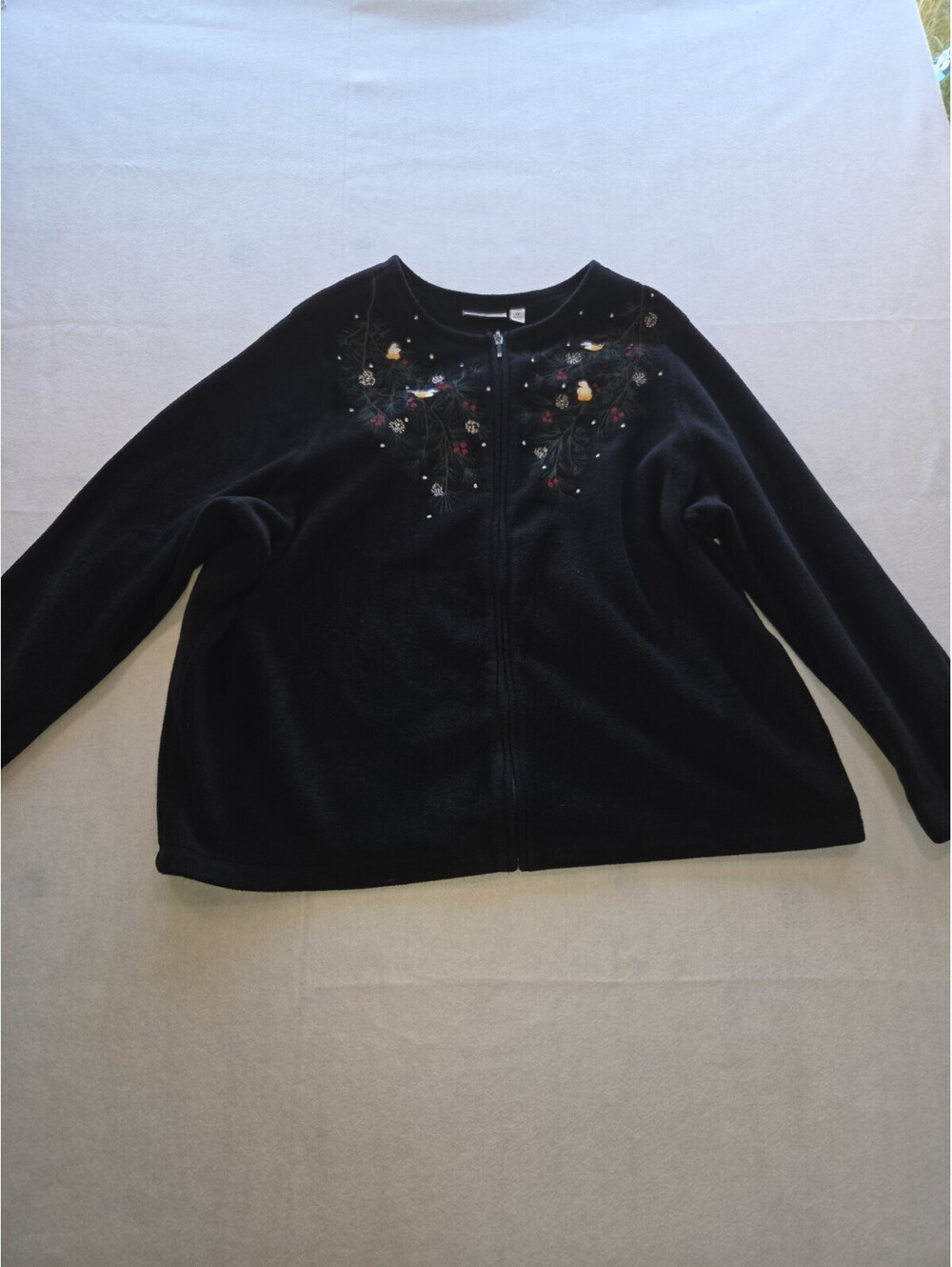 Croft & Barrow Sweatshirt Women’s 1X Embroidered Holly Grandmacore CB1 0016